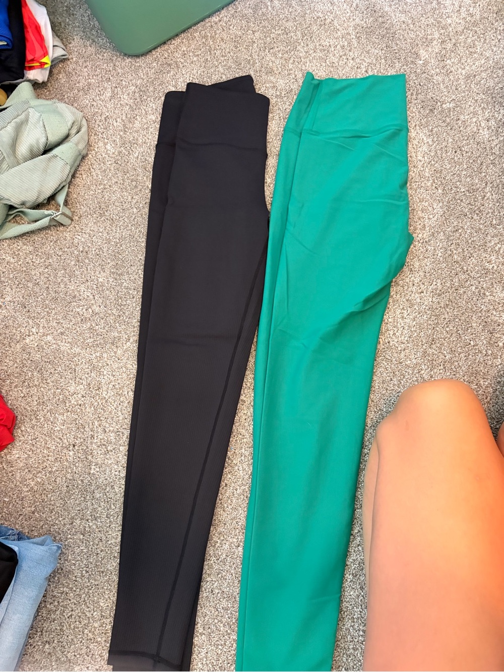 Old Navy Black and Green Women’s Active Leggings